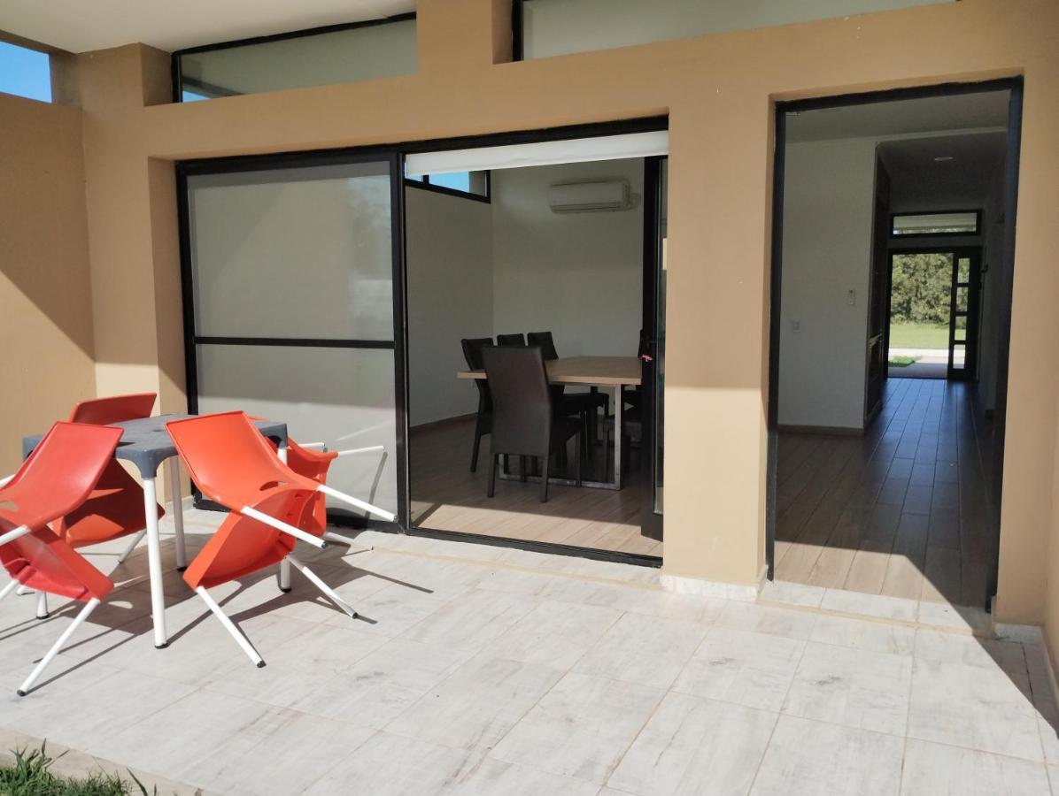 Casas En Barrio Los Teros Con Pileta Compartida - Santa Clara Del Mar Εξωτερικό φωτογραφία